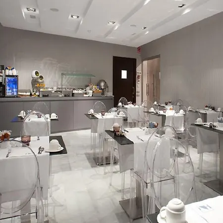 Hotell Ikonik Ramblas Barcelona