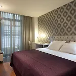 Ikonik Ramblas Hotel