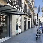Ikonik Ramblas 4*