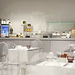 Ikonik Ramblas Hotel 4*