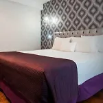 Ikonik Ramblas Hotel 4*