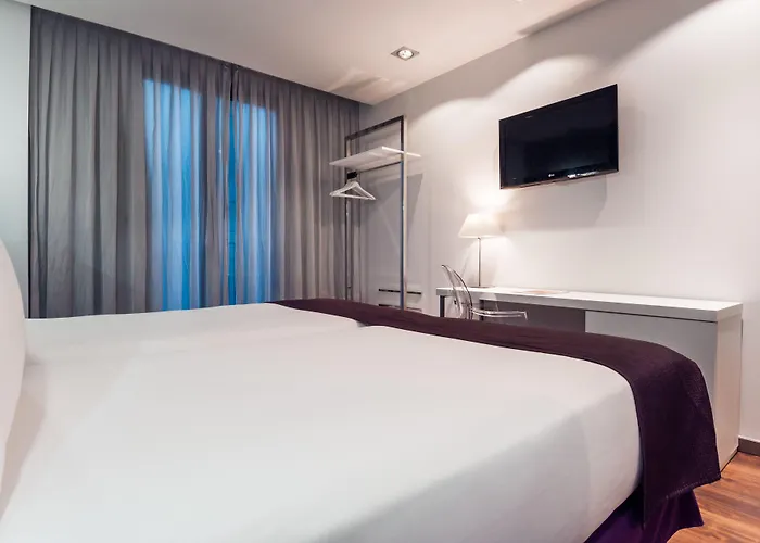 Ikonik Ramblas 4*
