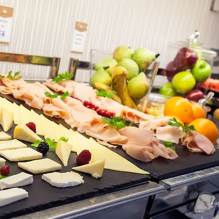 Ikonik Ramblas Otel 4*